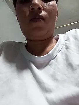 Show de kylieWest7 na webcam