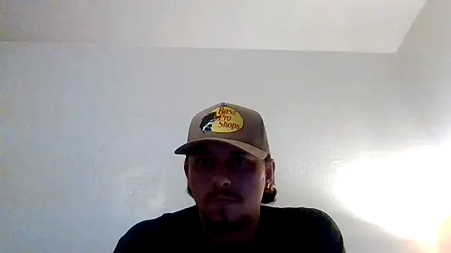 Tallhungandcloudy Show Webcam