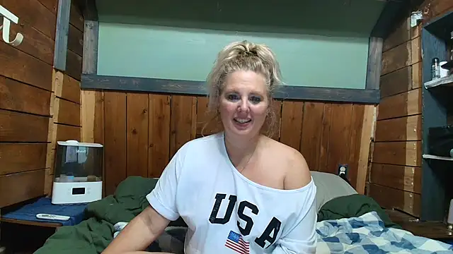 lisaxlovexxxn Live XXX chat