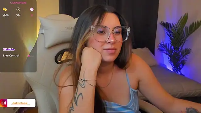 dakottaa_: απευθείας συνομιλία ΧΧΧ