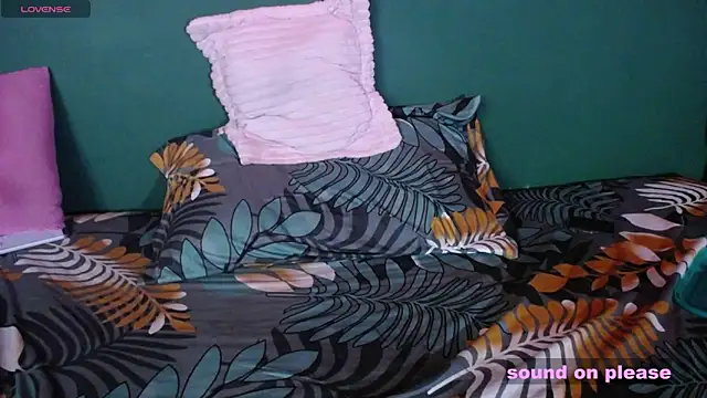 Chat XXX en directo de MeilynDarknes