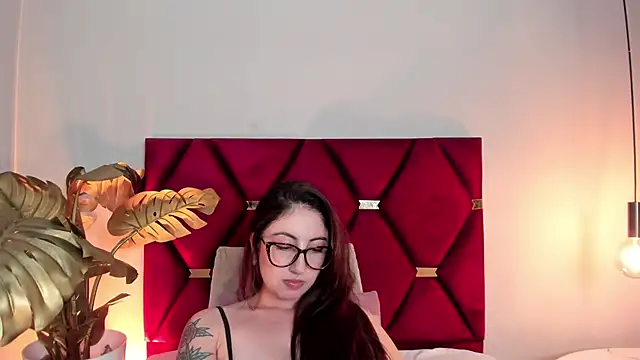 Emilywatsonn 라이브 XXX 채팅