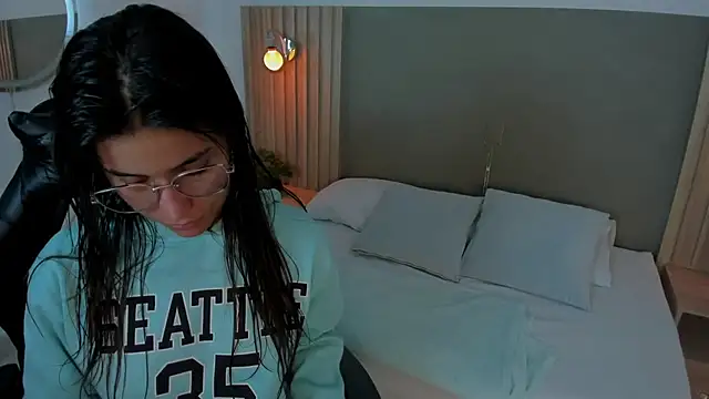 scarlett_rosse_x élő XXX-chatje