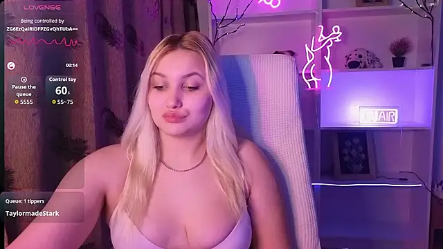 adrelaxina 现场XXX聊天