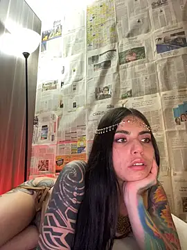 i_am_nina_ élő XXX-chatje