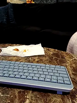 Jeannie_69_andahalf: онлайн-секс-чат