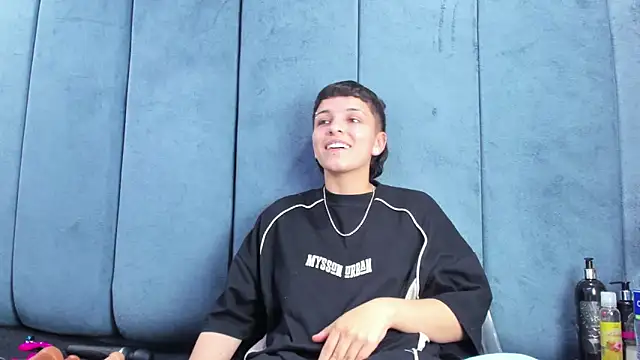 Megan_Thompson_'s Live XXX Chat