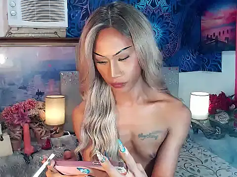 Tarah_MC_Collins – Kamerová šou