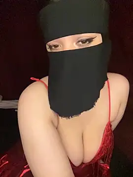 RooVaaN-Xxn Live XXX chat