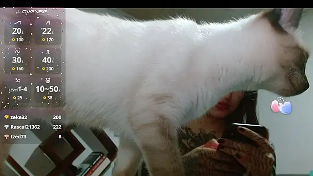 ZoeBakers_: онлайн-секс-чат