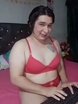 Kaissydoll élő XXX-chatje