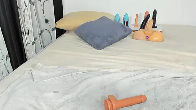 CREAMY_BUBBLEGUM 现场XXX聊天