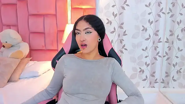 Chat XXX ao vivo de EllaEvanz