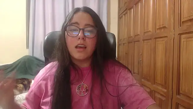 Venus_cat_ 现场XXX聊天