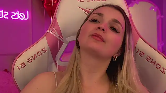 AnnyRaiin Live XXX chat