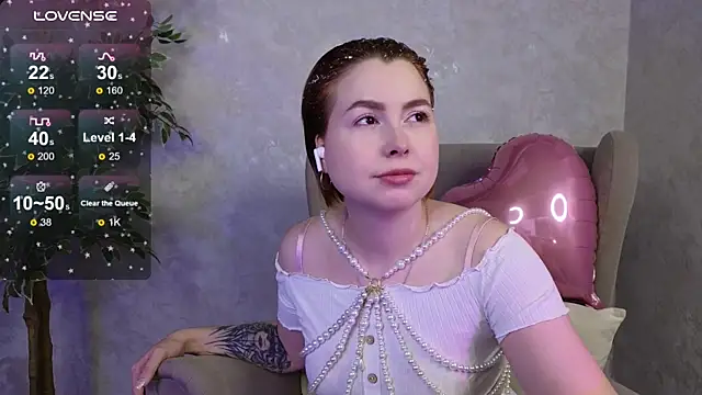 AnitaMeyer Adlı Modelin Canlı XXX Sohbeti