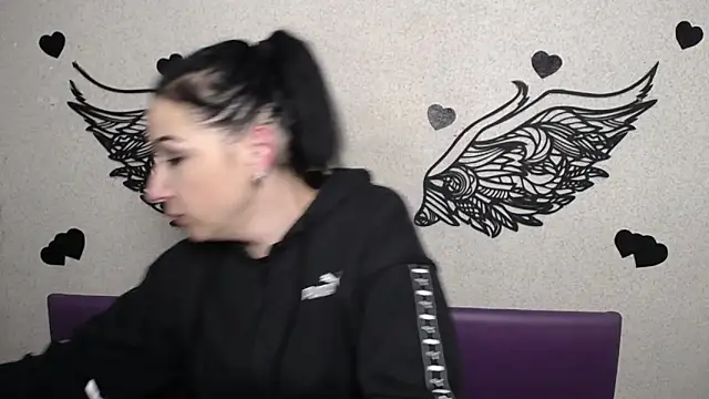 دردشة ElizabethSho الجنسية المباشرة