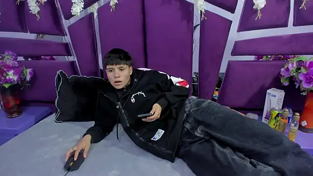 Bruno_Cruzz live XXX chat