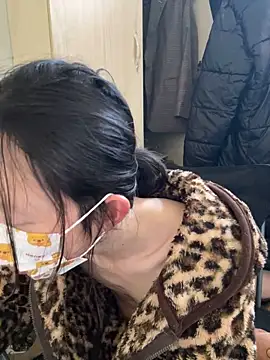 yixianshen188 Show Webcam