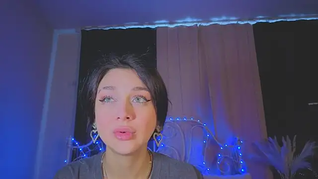 Chatroom XXX en direct de Funny_Bunny