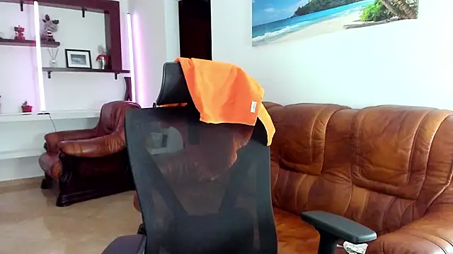 Chat +18 de HeavenAva ao vivo