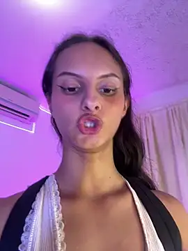 Pertunjukan Kamera Web ninaht