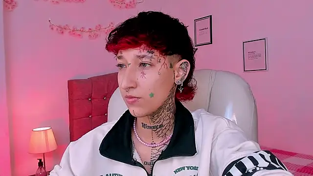 XXX chat uživo modela Luci_Rose