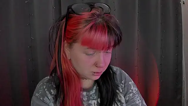 XXX chat uživo modela t0riayun0