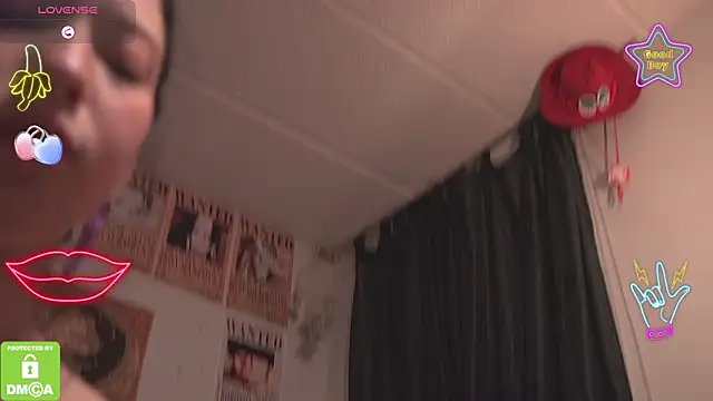 XXX chat uživo modela Katyroronoa