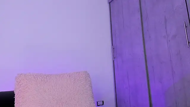 دردشة sofiaa_snoww الجنسية المباشرة