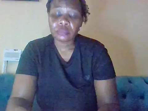 smileyboobs – Naživo XXX chat