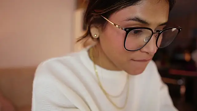 SaraParisi – Naživo XXX chat