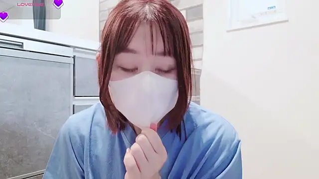 Mamu_Mamu_ élő XXX-chatje