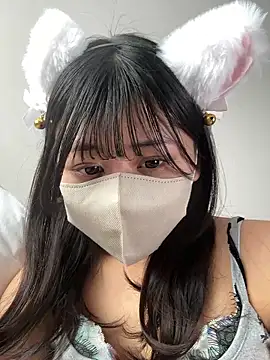 0p-saki-p0 élő XXX-chatje