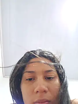 Cris18sexy: онлайн-секс-чат