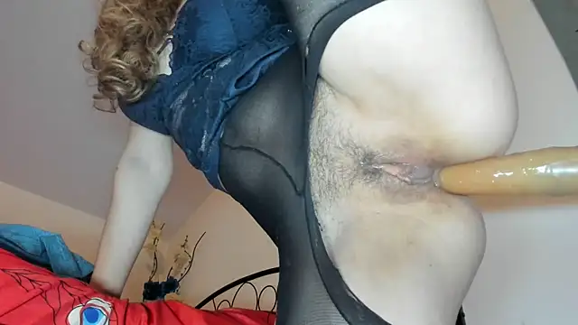 anal_simona: онлайн-секс-чат