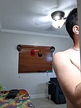 Zander823 Chat XXX in diretta