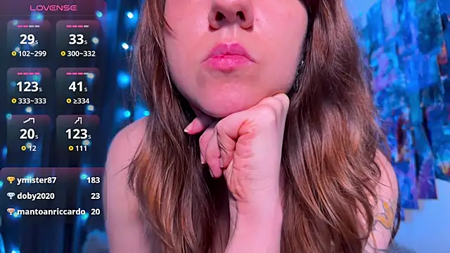 دردشة HotaruTomo الجنسية المباشرة