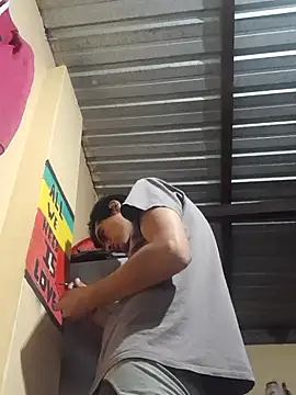 Ortiz3404: онлайн-секс-чат