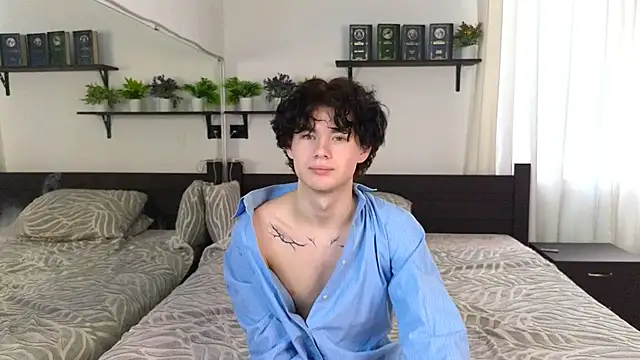 แชท XXX สดของ Cute_Mike