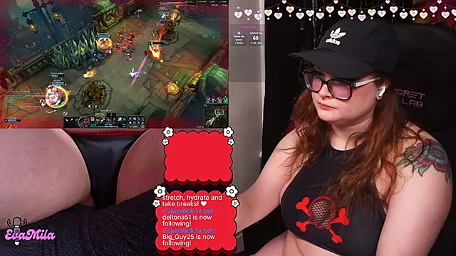 evamila élő XXX-chatje