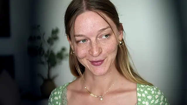 Special___n Live XXX chat