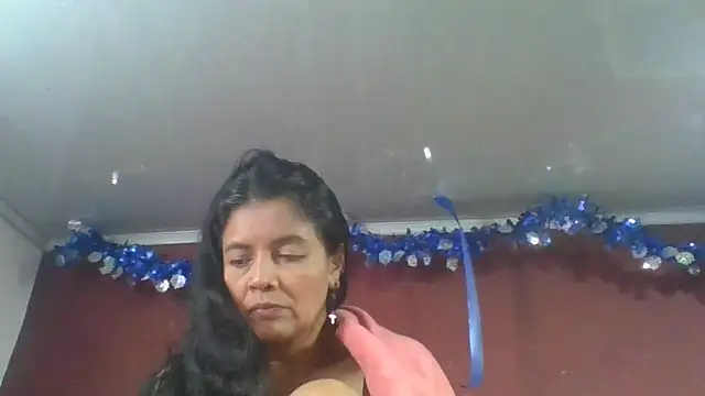 DianaOchoa_ élő XXX-chatje