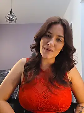 Czat XXX na żywo – MiaRides19