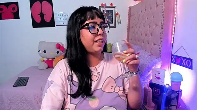 LillyCandy Chat XXX in diretta