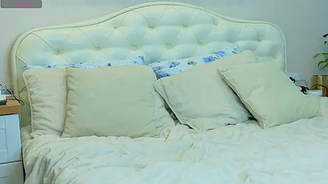 Chat XXX en directo de LadySweetWife