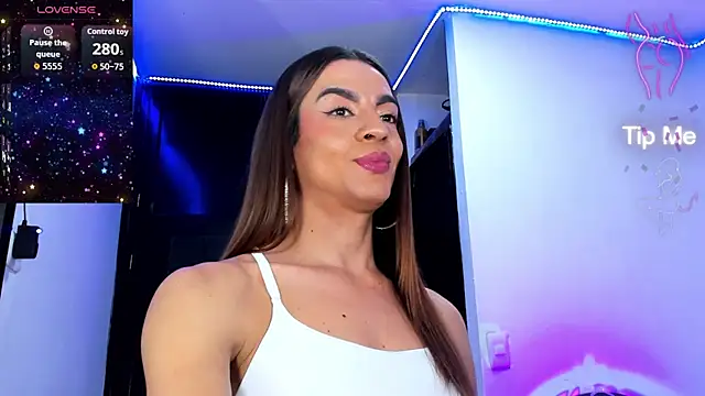 Dollcatalina élő XXX-chatje