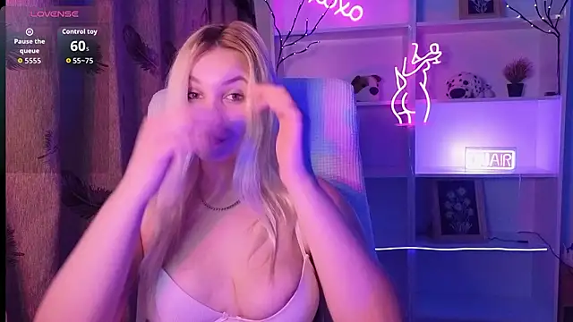 adrelaxina élő XXX-chatje