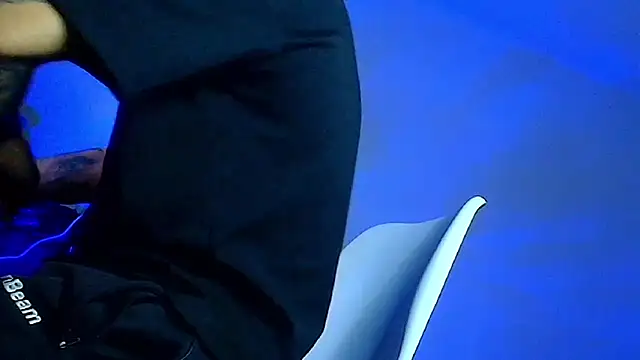 Živý XXX chat XanderCage99