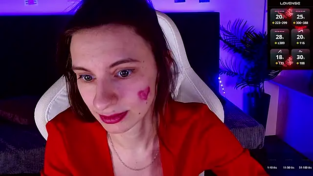 Онлайн чат XXX kaleriyaa_